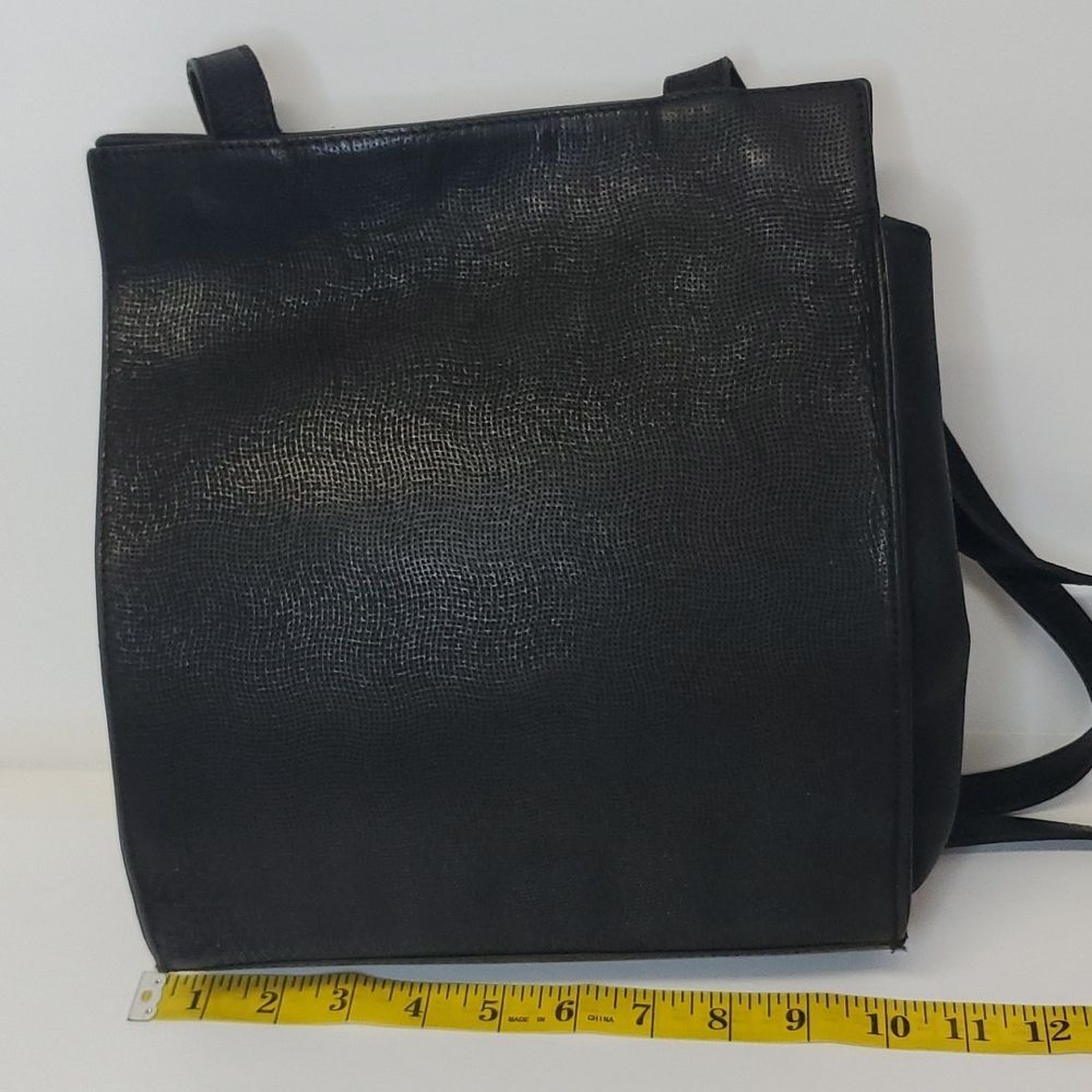 2 Effe Italian Vintage Structured Italian Black Leather Shoulder Bag Snap Closur - Picture 3 of 9